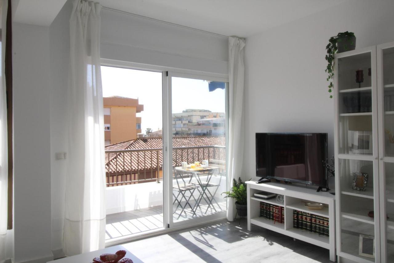 Del Parque Flats Candelaria Sea View Rincon de la Victoria Exterior photo